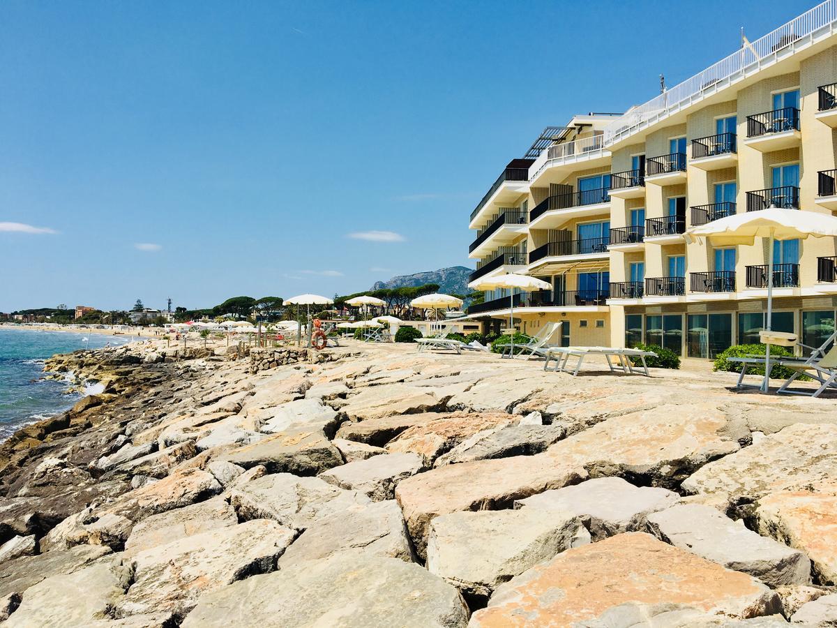 Grand Hotel L'Approdo 테라치나 외부 사진